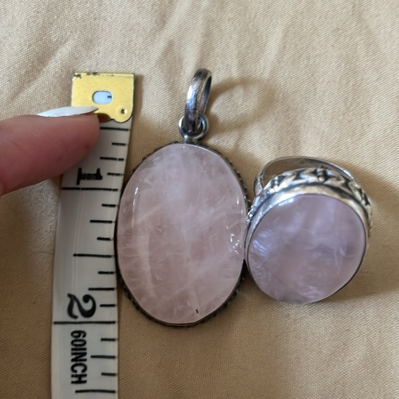 Vintage 925 Silver and Rose Quartz Pendant & Ring Set - Picture 6 of 7